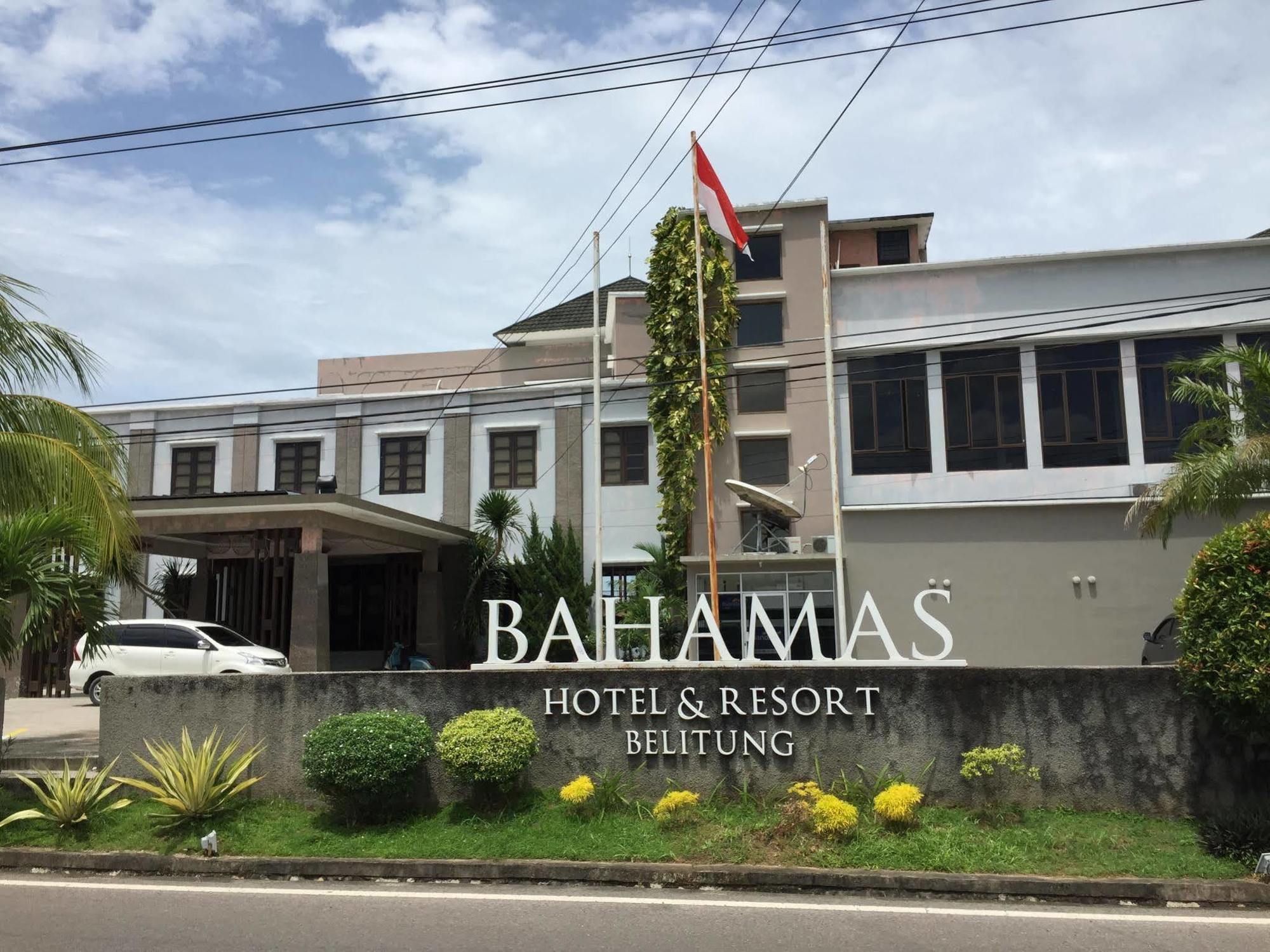 Bahamas Hotel & Resort Tanjung Pandan Εξωτερικό φωτογραφία