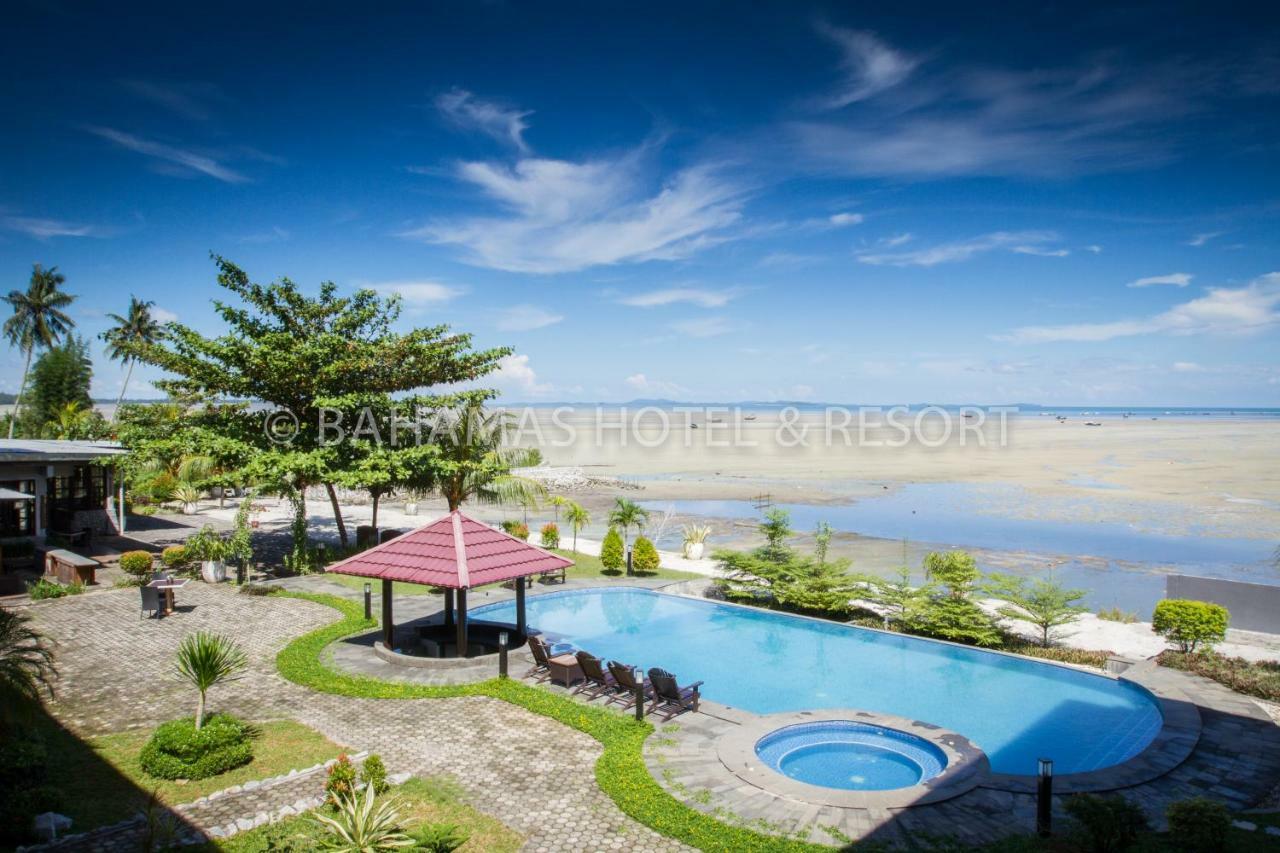 Bahamas Hotel & Resort Tanjung Pandan Εξωτερικό φωτογραφία